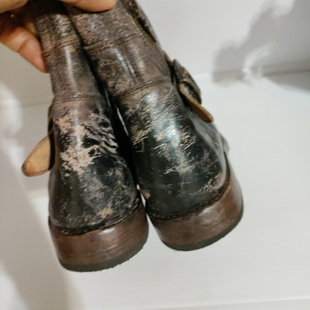 Bed Stu Black and Brown Leather Ankle Boots - Picture 5 of 12